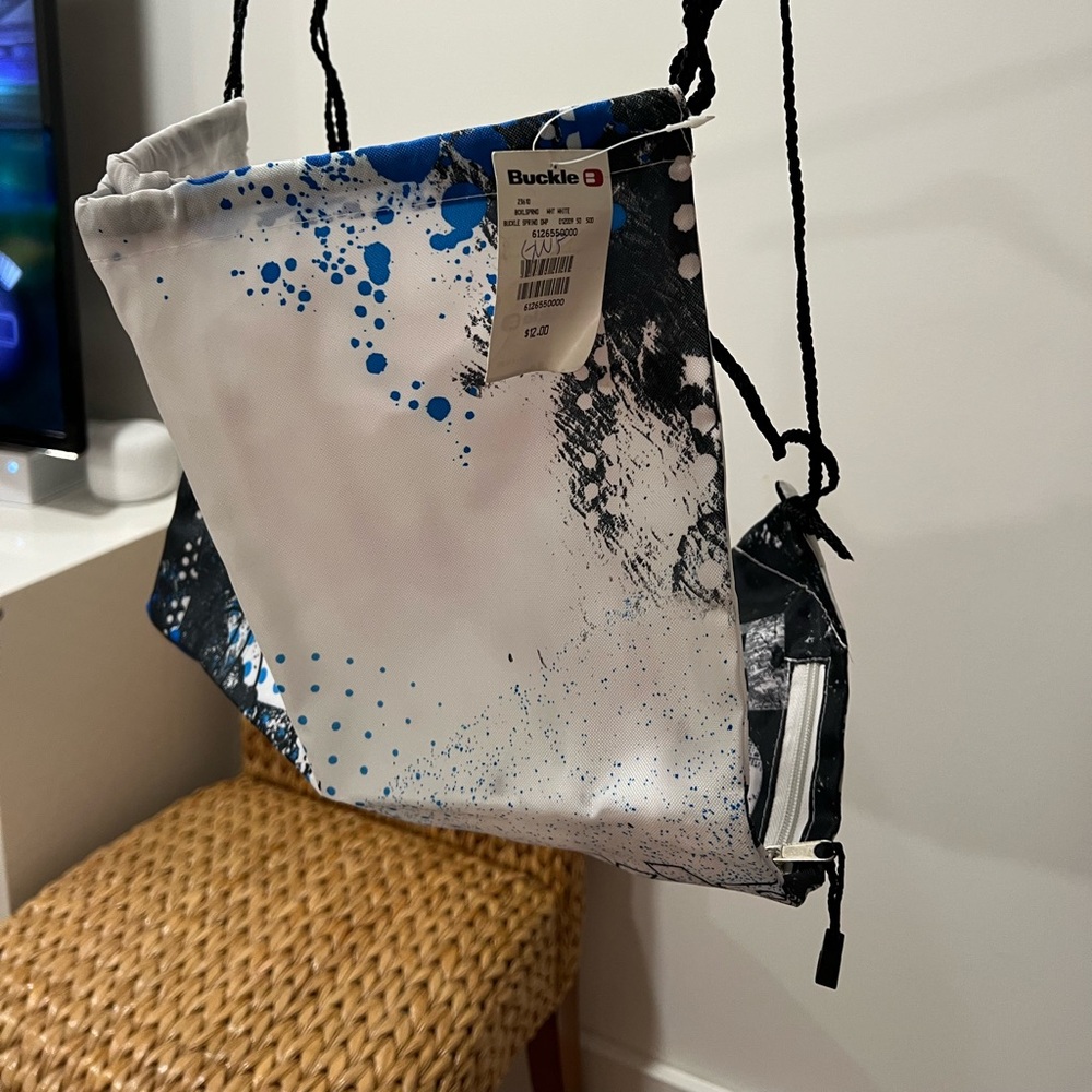 Buckle Splatter Design Drawstring Bag - Picture 3 of 4